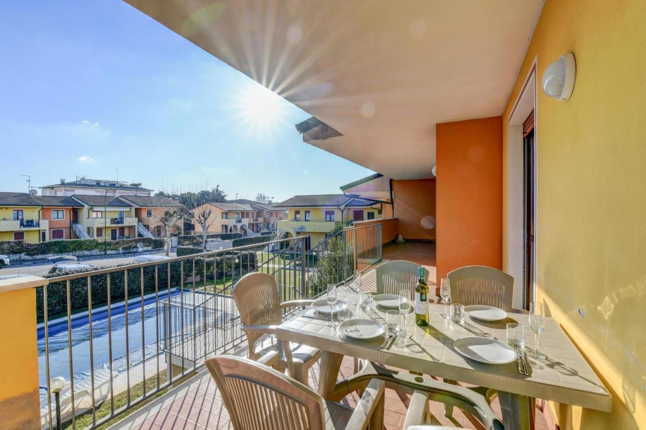 Residence Meridiana Пескьера-дель-Гарда Экстерьер фото