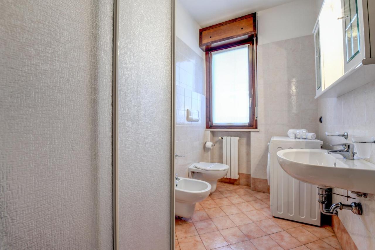 Residence Meridiana Пескьера-дель-Гарда Экстерьер фото